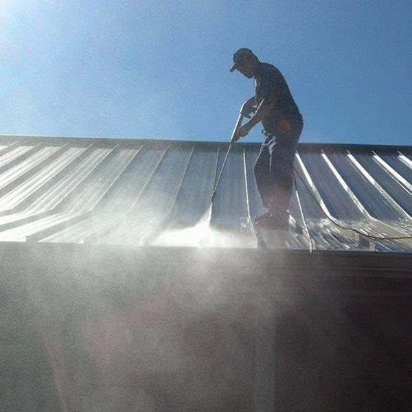 Roof Pressure Washing in Orangefield